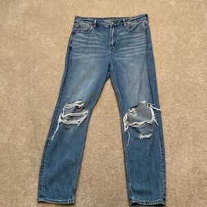 American Eagle Stretch Mom Jeans